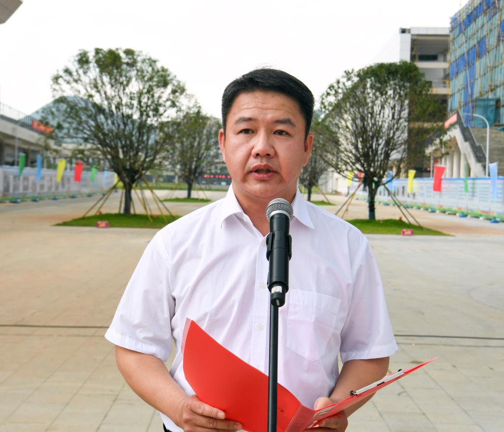 新起点 新征程—爱体育电子官方网站举行相思湖校区揭牌启用仪式